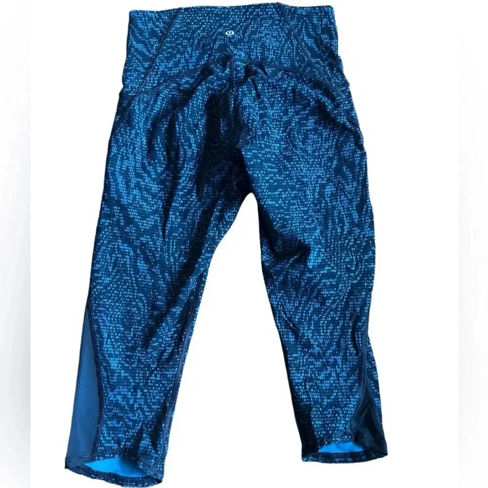 Lululemon Train Times Crop Size 6